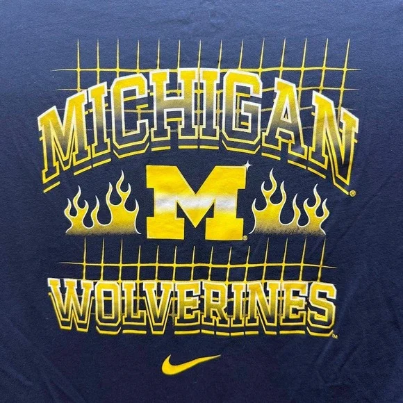 Nike Michigan Wolverines Mens Size Large Navy Blue Long Sleeve Graphic Shirt - Picture 6 of 7